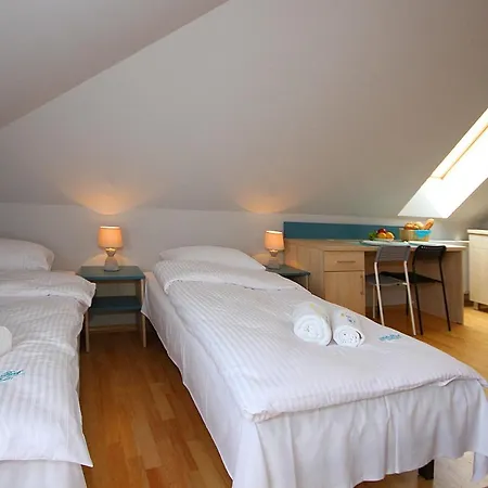 Apartamenty Dorotowo Apartment *