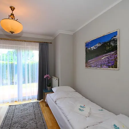 Apartamenty Dorotowo Apartment *